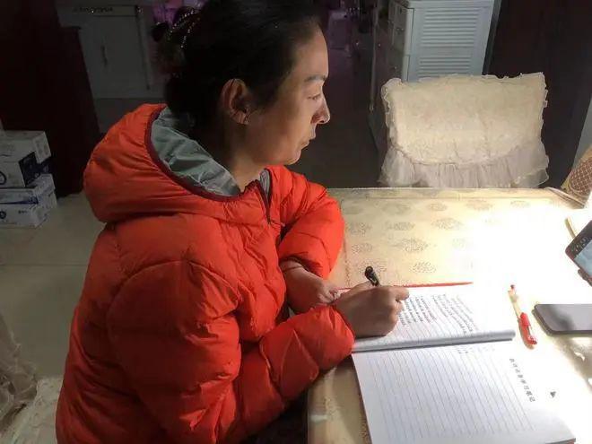 【直通校园】共赴一场诗意的教研 长治路小学小店区信息技术应用能力提升培训活动威客电竞(图1)