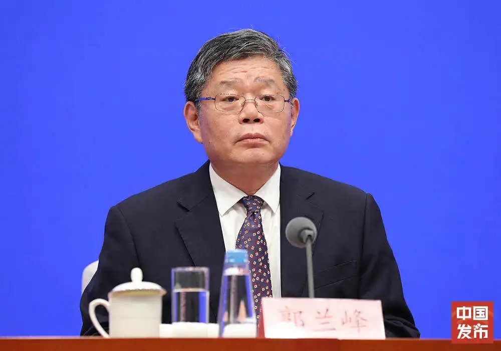 国新办举行《河套深港科技创新合作区深圳园区发展威客电竞规划》新闻发布会(图3)