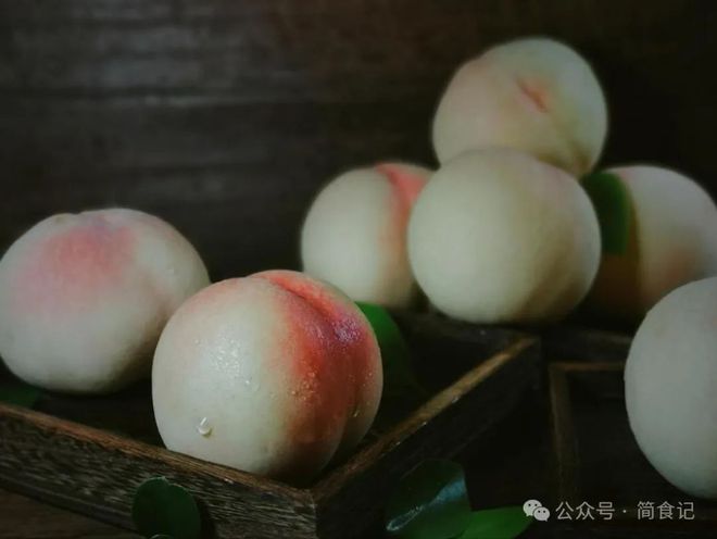 威客电竞“坟前不供四果祭后不去三地”是啥意思？清明上坟还这么讲究(图6)