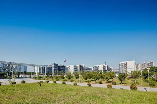 威客电竞郑州信息科技职业学院2021单招主要针对这些对象招生(图3)