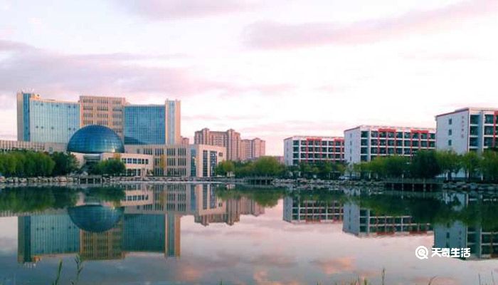 青岛科技大学是几本威客电竞(图3)