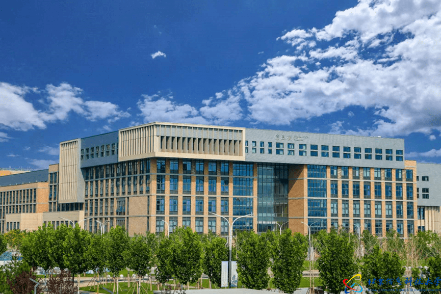 北京信息科技威客电竞大学是一本么？一流名校引领信息前沿领域(图2)