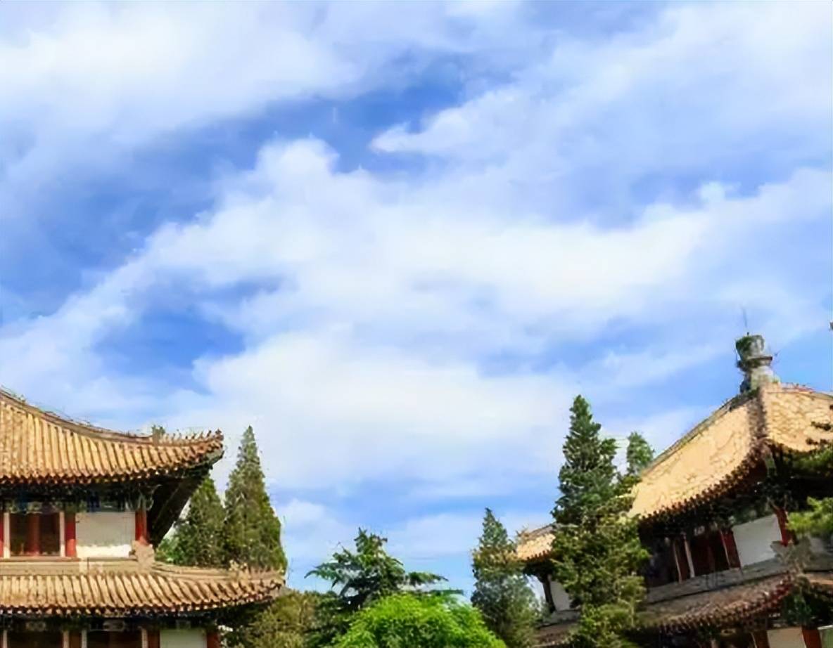 威客电竞校友会2024黔东南苗族侗族自治州大学排名凯里学院勇夺首位(图1)