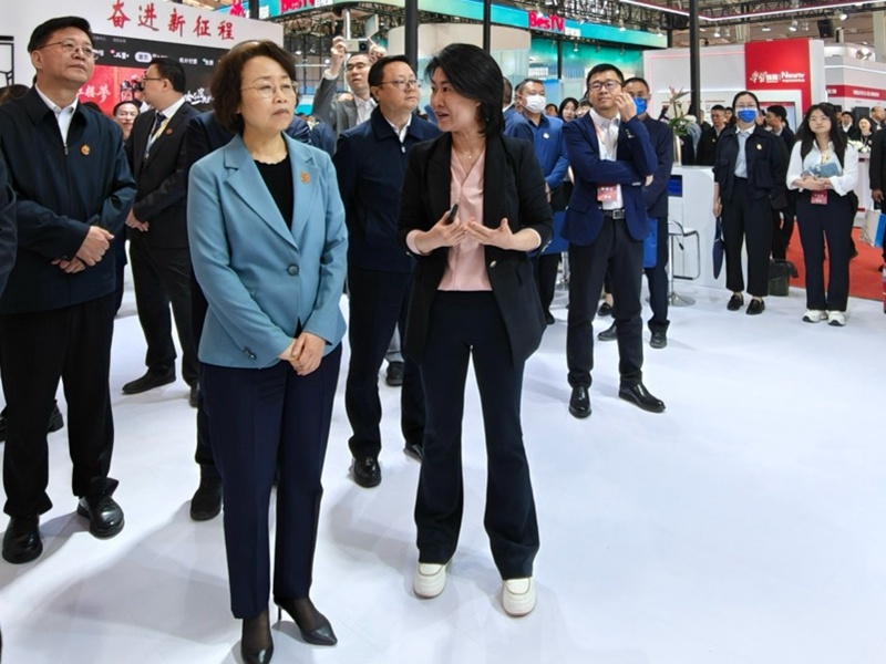 威客电竞CCBN2024隆重开展 银河破题互联网电视高质量发展(图2)